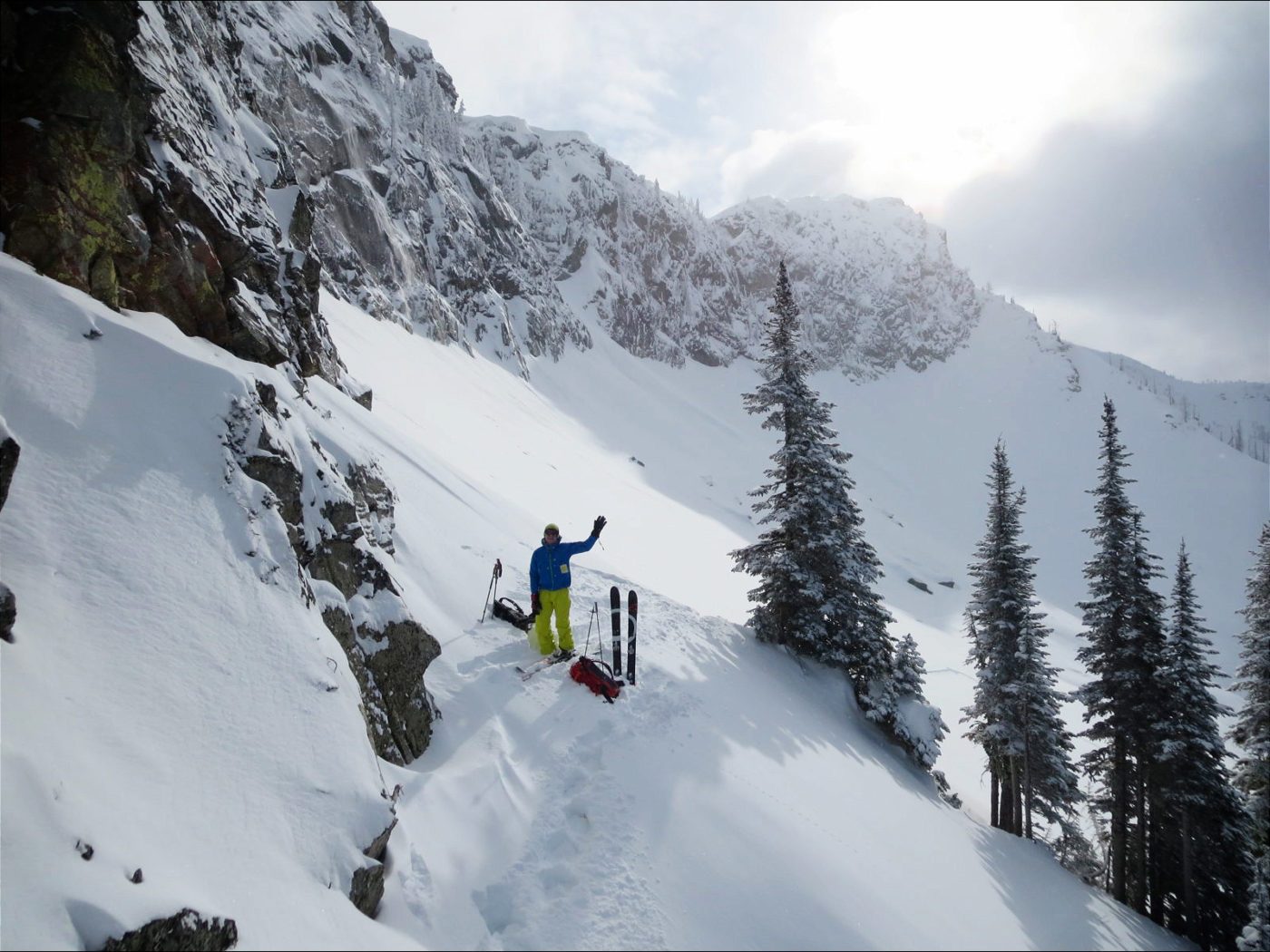 Off Piste Ski Tours Whistler - Coast Moutain Guides